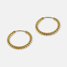  18k-goldplated-hoop-earrings-olivia-abbess